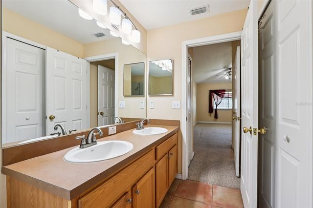 2726 BUCKHORN PRESERVE BOULEVARD, Valrico, FL 33596