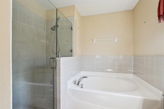 2726 BUCKHORN PRESERVE BOULEVARD, Valrico, FL 33596