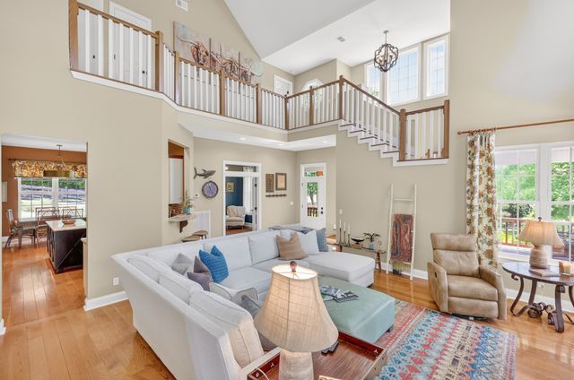 157 Giles Ln, Gallatin, TN 37066