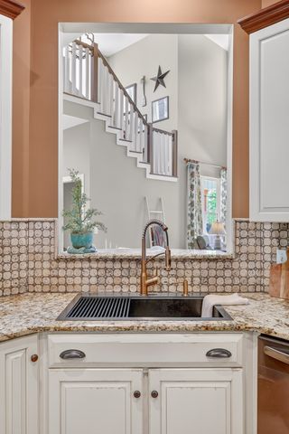 157 Giles Ln, Gallatin, TN 37066