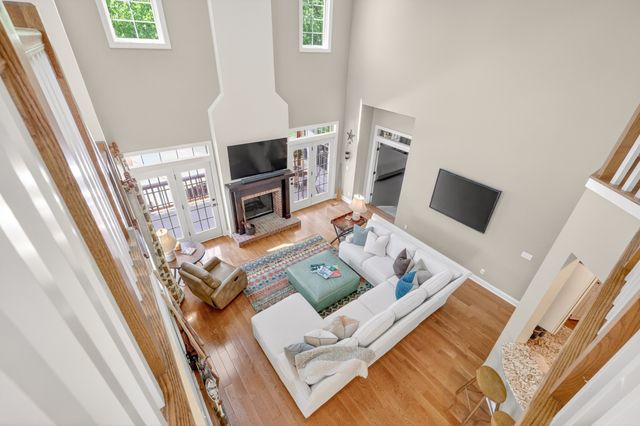 157 Giles Ln, Gallatin, TN 37066