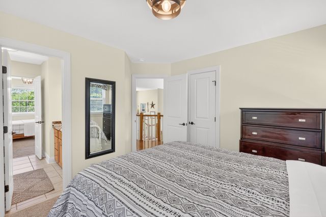 157 Giles Ln, Gallatin, TN 37066