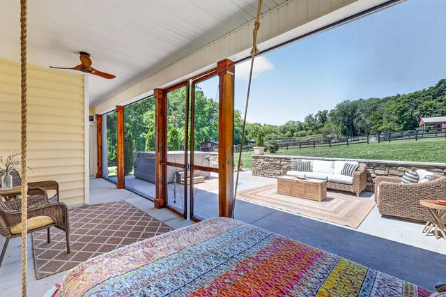 157 Giles Ln, Gallatin, TN 37066