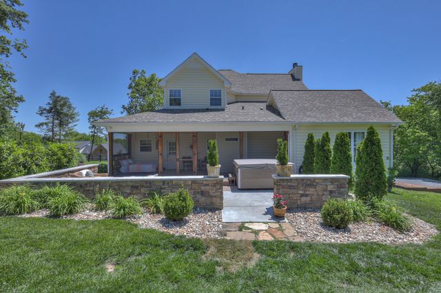 157 Giles Ln, Gallatin, TN 37066