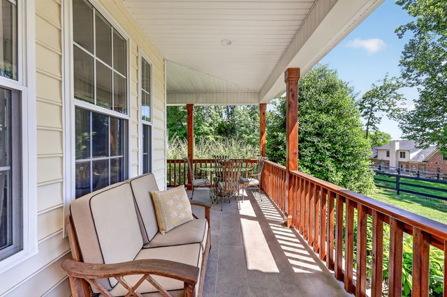 157 Giles Ln, Gallatin, TN 37066