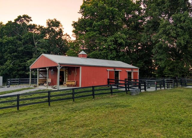 157 Giles Ln, Gallatin, TN 37066
