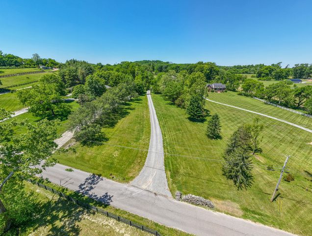 157 Giles Ln, Gallatin, TN 37066