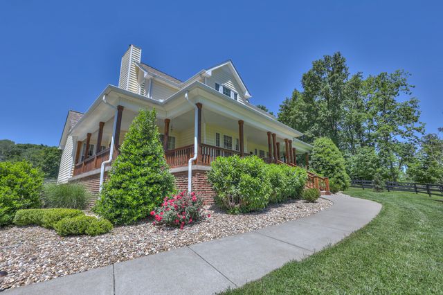 157 Giles Ln, Gallatin, TN 37066