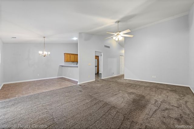 4967 Oak Hill Drive, Waterford Charter Township, MI 48329