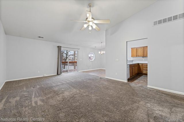 4967 Oak Hill Drive, Waterford Charter Township, MI 48329