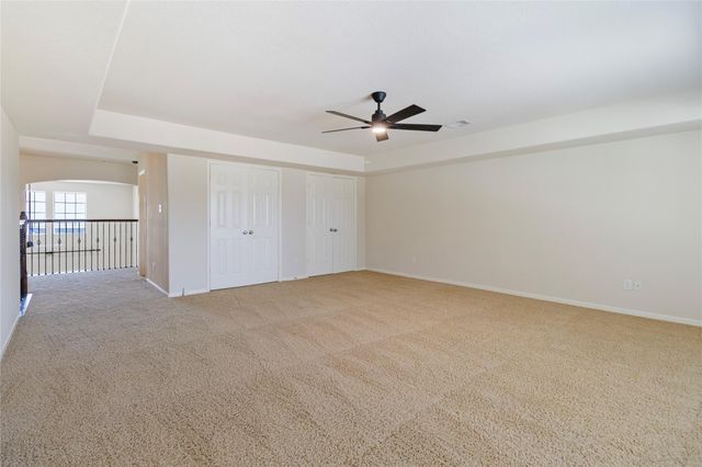 1740 N Meridian Greens Drive, Dickinson, TX 77539