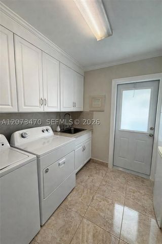 4208 NW 47th Ct, Tamarac, FL 33319
