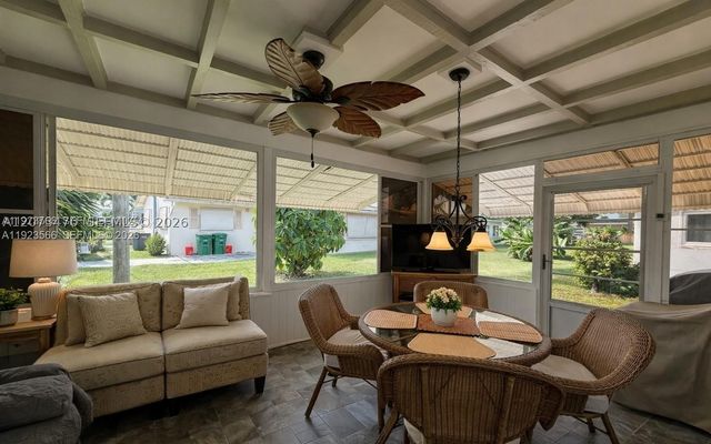 4208 NW 47th Ct, Tamarac, FL 33319
