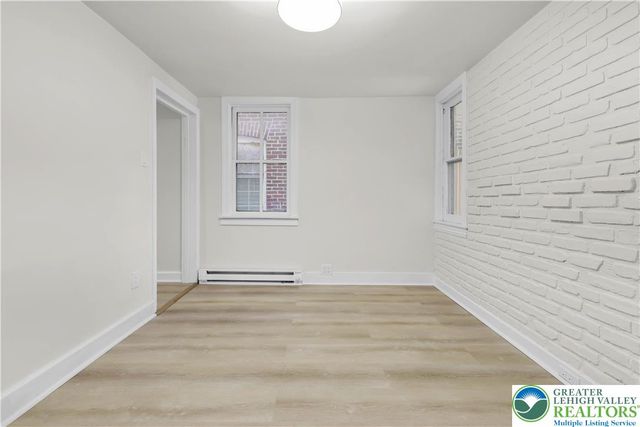 128 West Fairview Street, Bethlehem City, PA 18018