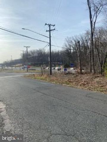 4208 INN ST, Triangle, VA 22172