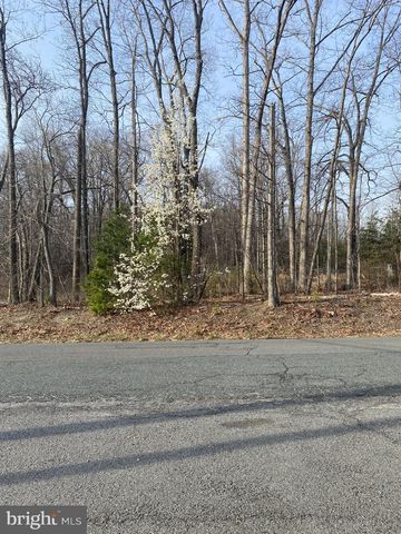 4208 INN ST, Triangle, VA 22172