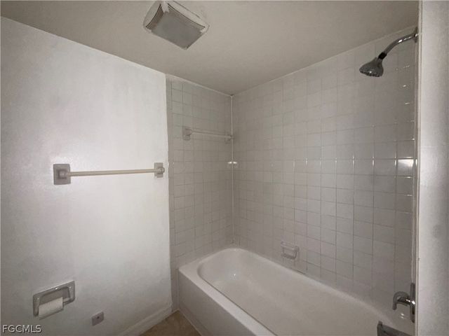 1520 Park Meadows DR 4, Fort Myers, FL 33907