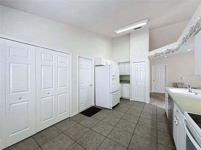 3714 KINGSWOOD COURT, Clermont, FL 34711