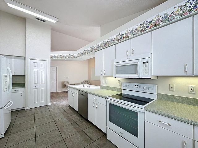 3714 KINGSWOOD COURT, Clermont, FL 34711