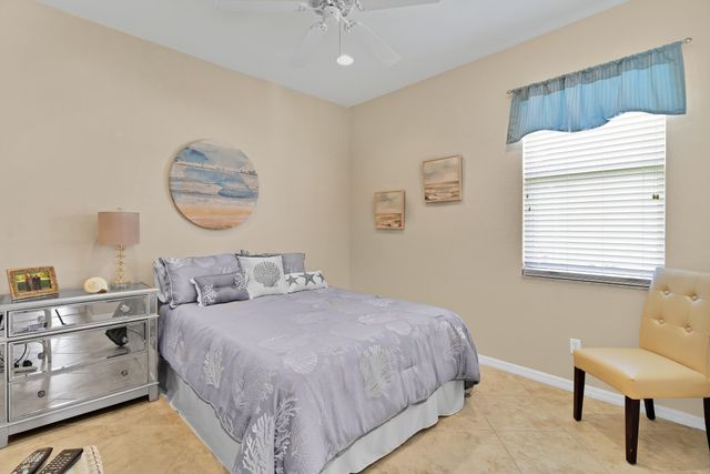 3266 Sussex Way, Vero Beach, FL 32966