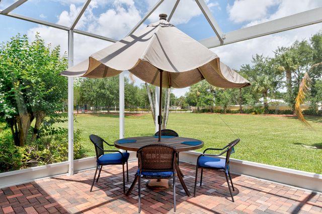 3266 Sussex Way, Vero Beach, FL 32966