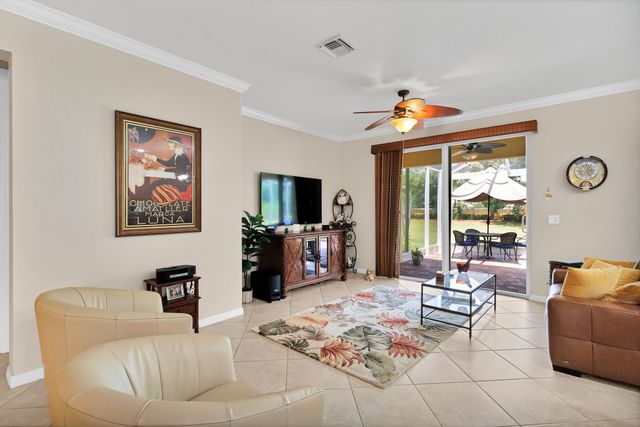 3266 Sussex Way, Vero Beach, FL 32966