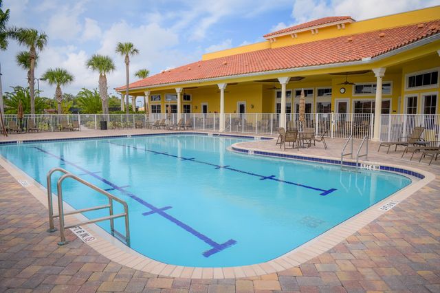 3266 Sussex Way, Vero Beach, FL 32966