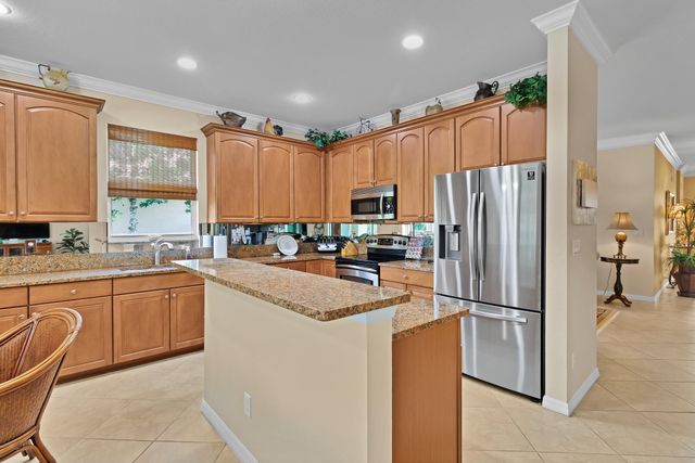 3266 Sussex Way, Vero Beach, FL 32966