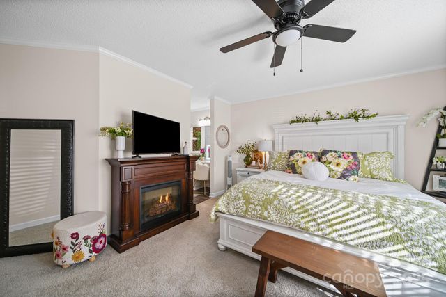 1705 Robinwood Road, Gastonia, NC 28054