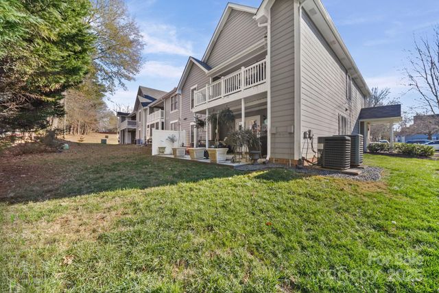 1705 Robinwood Road, Gastonia, NC 28054