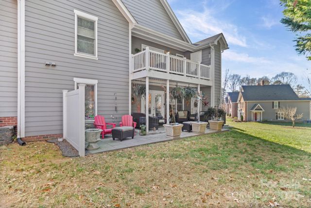 1705 Robinwood Road, Gastonia, NC 28054