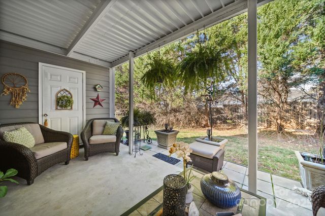 1705 Robinwood Road, Gastonia, NC 28054