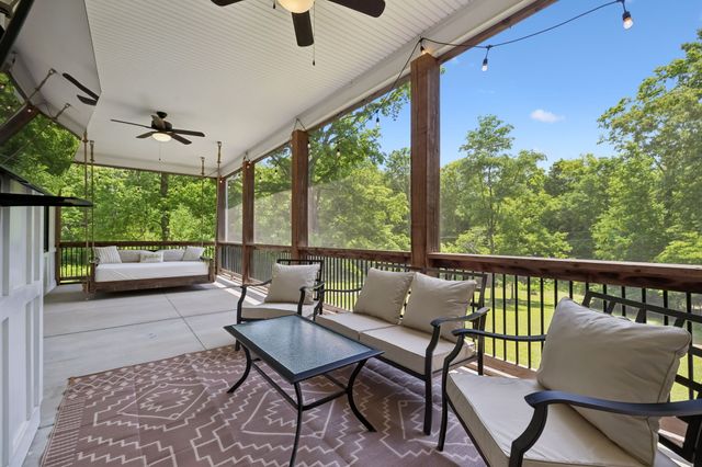 7111 Dogwood Ln, Cross Plains, TN 37049