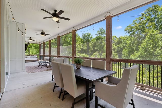 7111 Dogwood Ln, Cross Plains, TN 37049