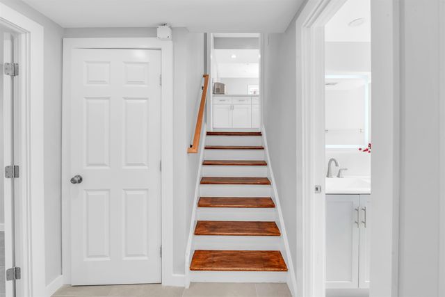 136 EAST CLINTON AVE, Bergenfield, NJ 07621