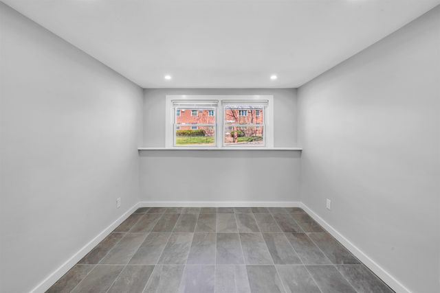 136 EAST CLINTON AVE, Bergenfield, NJ 07621