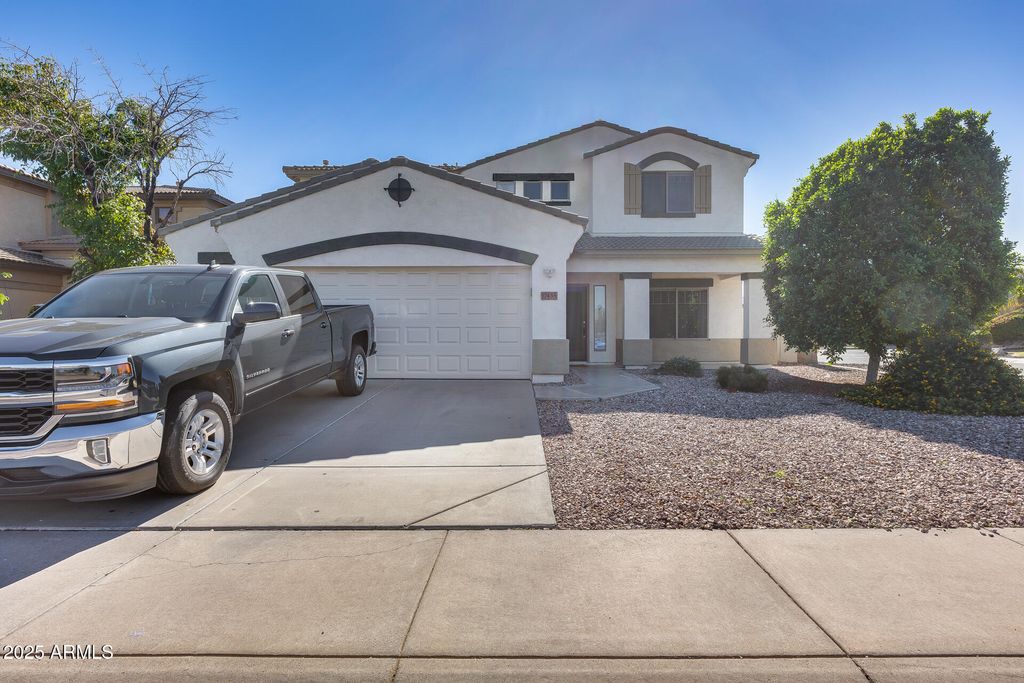 17435 W SAGUARO Lane, Surprise, AZ 85388