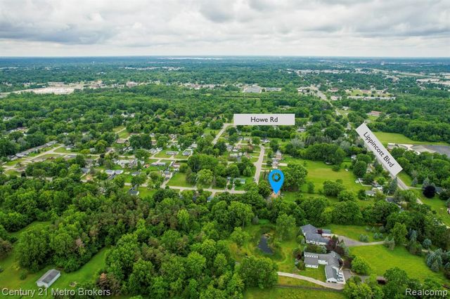 4373 Dexel Drive, Burton, MI 48519