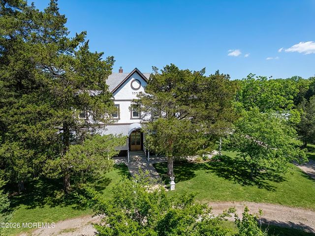 15 Hummingbird Way, Jackson, NJ 08527
