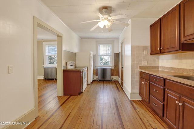 15 Hummingbird Way, Jackson, NJ 08527