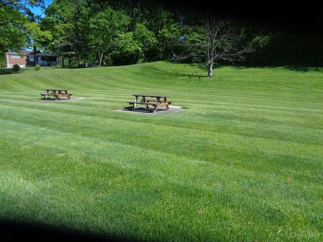 5423 Bluesky Drive, Green Twp, OH 45247