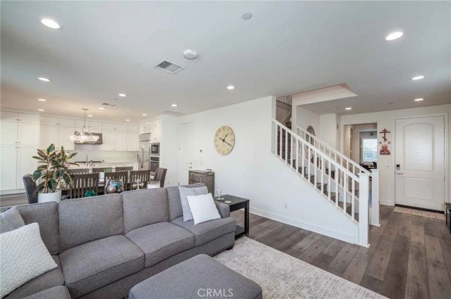 1232 E Providence, Placentia, CA 92870