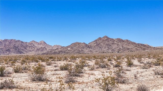 592 Ironage Rd, 29 Palms, CA 92277