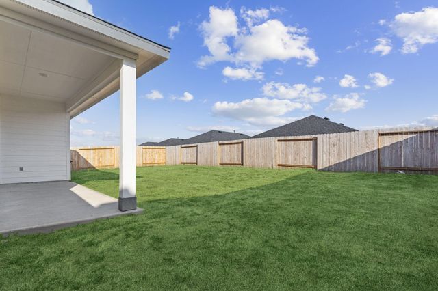 1743 Stargrass Lane, Alvin, TX 77511