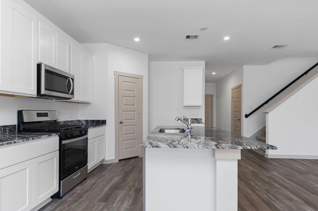 1743 Stargrass Lane, Alvin, TX 77511