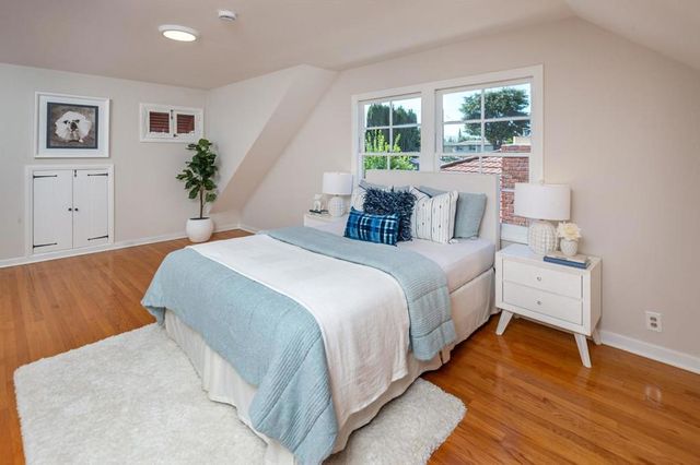 950 Camino Drive, Santa Clara, CA 95050