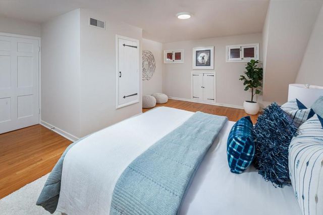 950 Camino Drive, Santa Clara, CA 95050