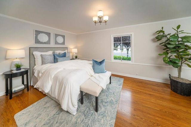 950 Camino Drive, Santa Clara, CA 95050