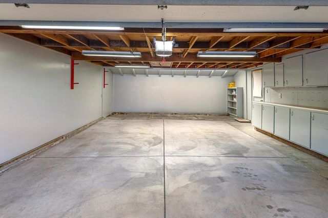 950 Camino Drive, Santa Clara, CA 95050