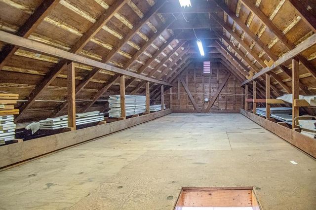 950 Camino Drive, Santa Clara, CA 95050